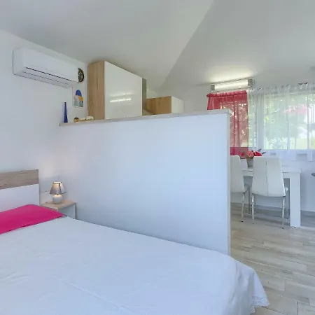 Lucija By Interhome Casa vacanze Vinež